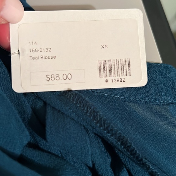 G/F blouse. Size XS - Picture 7 of 8